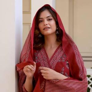 Anouk Women Printed Regular Mirror Work Pure Cotton Kurta with Palazzos & With Dupatta